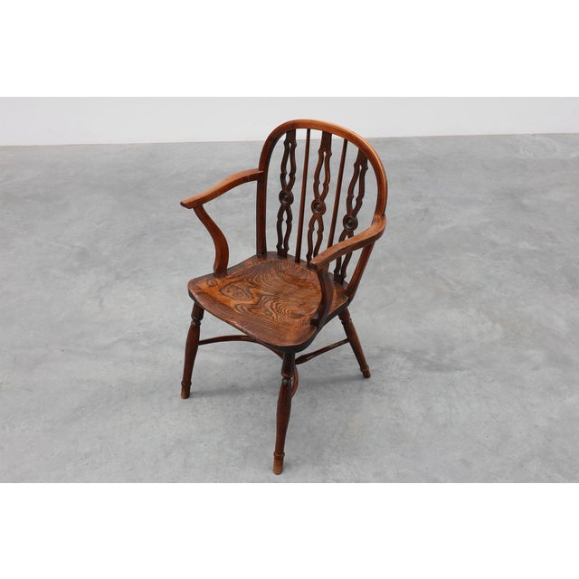English Windsor Armchair with Oak Seat and Spindle Back, 1800s For Sale - Image 10 of 13