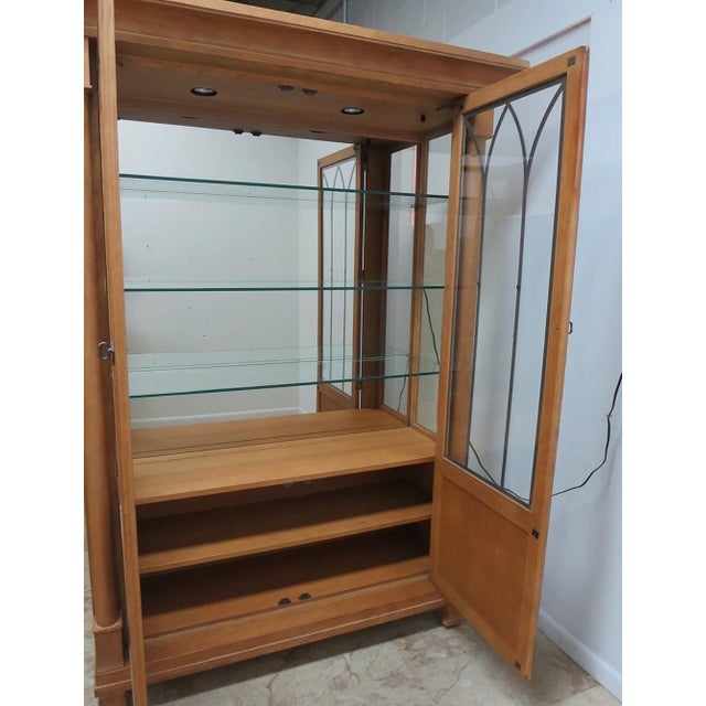 1980s Henredon Monumental Aegean Crystal Curio China Hutch Cabinet For Sale - Image 10 of 12