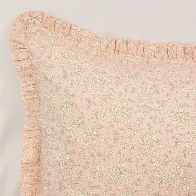 Made with Liberty’s luxurious, buttery soft Tana Lawn™ cotton, Coco & Wolf’s Liberty fabric pillowcases add the ultimate...