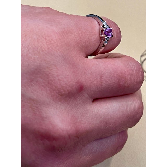 2000 - 2009 Pink Sapphire and Diamond 14 Karat White Gold Ring, Estate Size 6.5 For Sale - Image 5 of 18