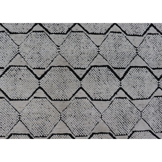 Contemporary Geometric Area Rug by Keivan Woven Arts, Black and Ivory, Modern 6'1 X 9'2 For Sale - Image 3 of 9