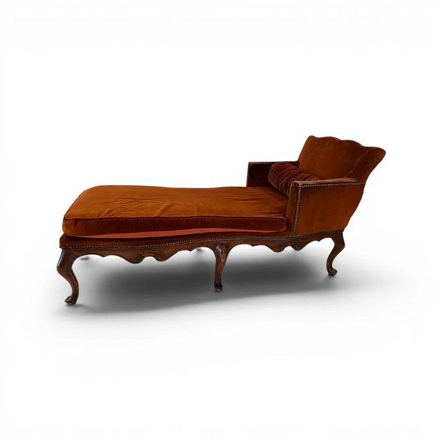 18th Century 18th Century Venetian Walnut Chaise For Sale - Image 5 of 9