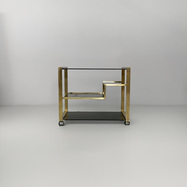 Italian Modern Brass and Smoked Glass Bar Cart, 1970s For Sale - Image 4 of 13