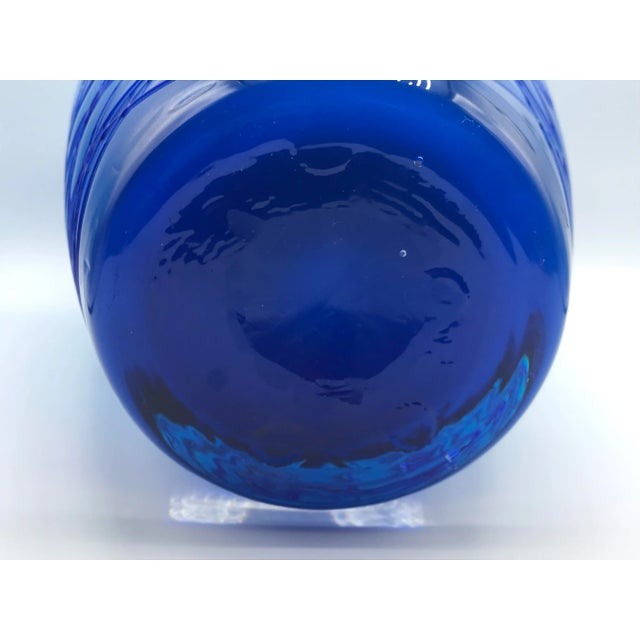 Vintage 1980s Murano Style Hand Blown Threaded Art Glass Vase For Sale In West Palm - Image 6 of 9