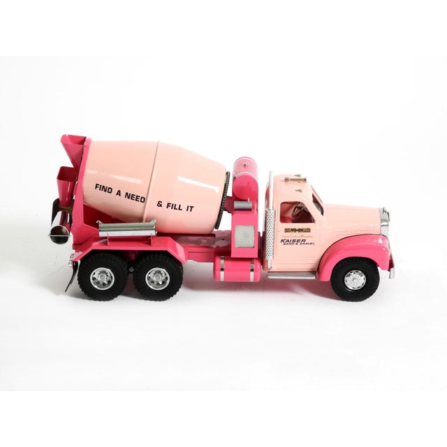 2000 - 2009 Pink Cement Truck from Smith & Miller Kaiser, 2000s For Sale - Image 5 of 18