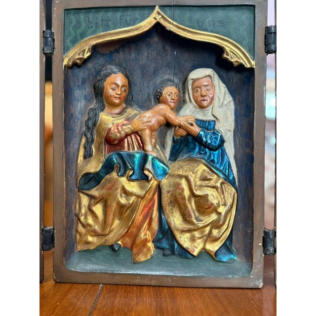 Rustic Late Gothic Polychromed Wooden Triptych Relief of Madonna and Child with Saints, 15th–16th Century For Sale - Image 3 of 18