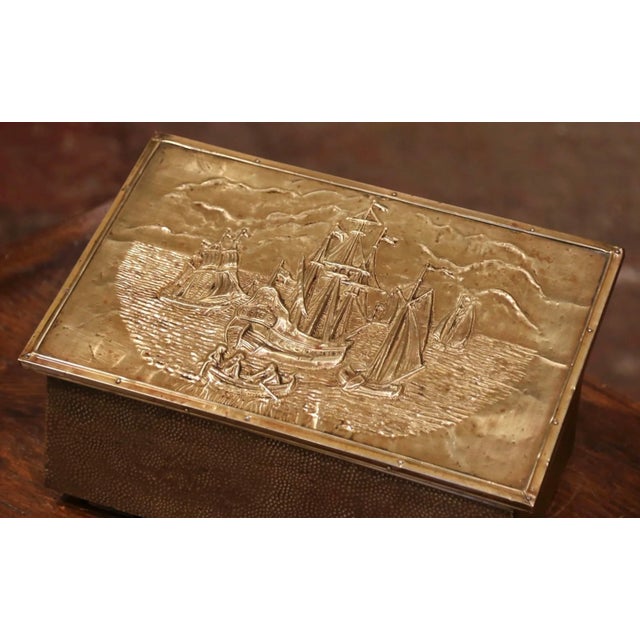 French Early 20th Century French Repousse Brass and Wooden Box With Sailboats Decor For Sale - Image 3 of 8