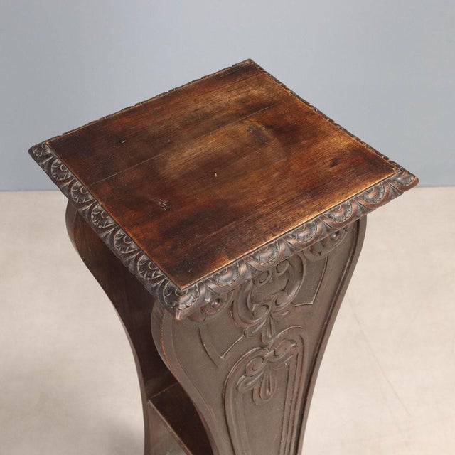Planter in Walnut Wood For Sale - Image 6 of 8