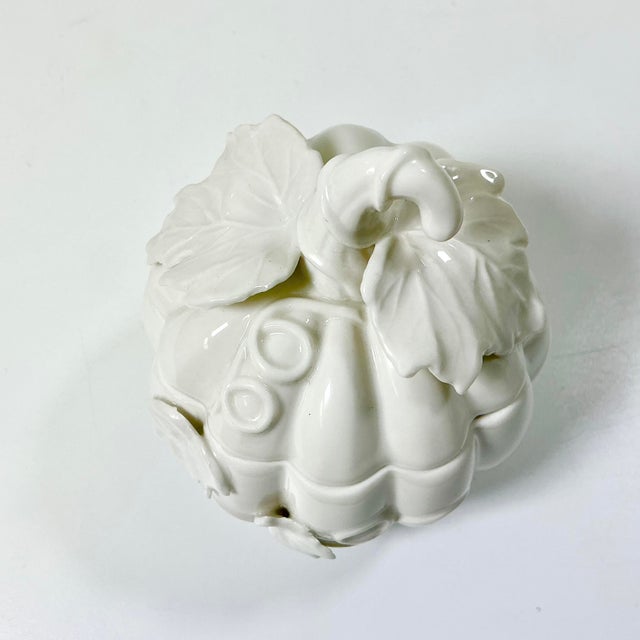 Vintage Americana Boho Chic Hollywood Regency Blanc De Chin Pumpkin Box, Halloween & Thanksgiving For Sale - Image 11 of 11