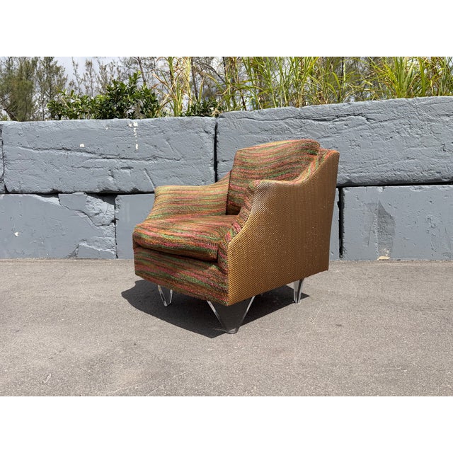 1990s Designer Lounge Chair and Ottoman, Lucite Legs For Sale - Image 10 of 11