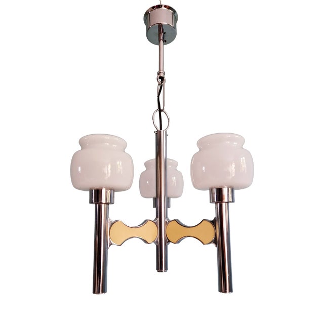 Space Age Chandelier in Chromed Metal and White Opaline Glass by G. Sciolari for Boulanger, 1970s For Sale