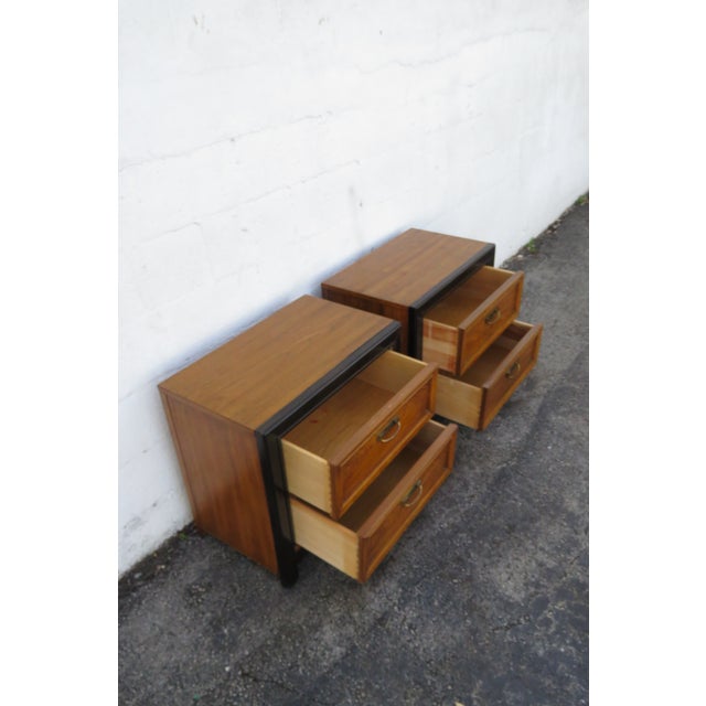 Late 20th Century Hollywood Regency Nightstands End Bedside Tables a Pair For Sale In Miami - Image 6 of 18