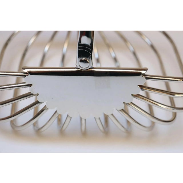 Vintage Silver-Plated Wire Bread / Fruit / Decorative Basket With Collapsible Handle For Sale - Image 9 of 10