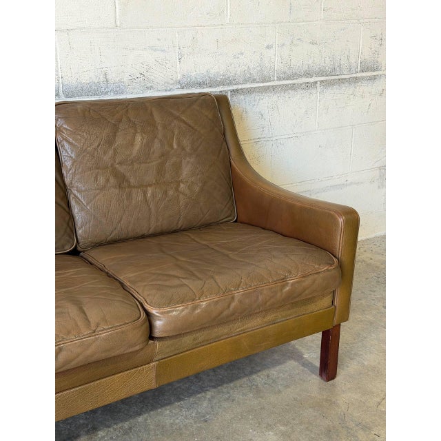 Brown Leather 3 Seater Sofa With Tapered Wood Legs Vintage Mid-Century Modern 1970s For Sale - Image 4 of 12