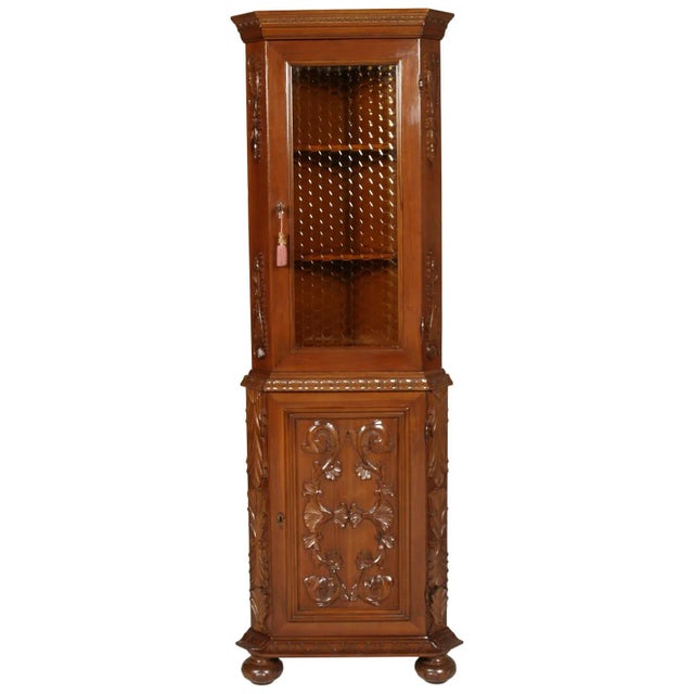 Renaissance Style Carved Walnut Corner Cupboard by Michele Bonciani, 1930s For Sale - Image 10 of 10