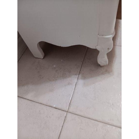 French Provincial 1980s White Wood French Provincial Chest Five Drawer For Sale - Image 3 of 8