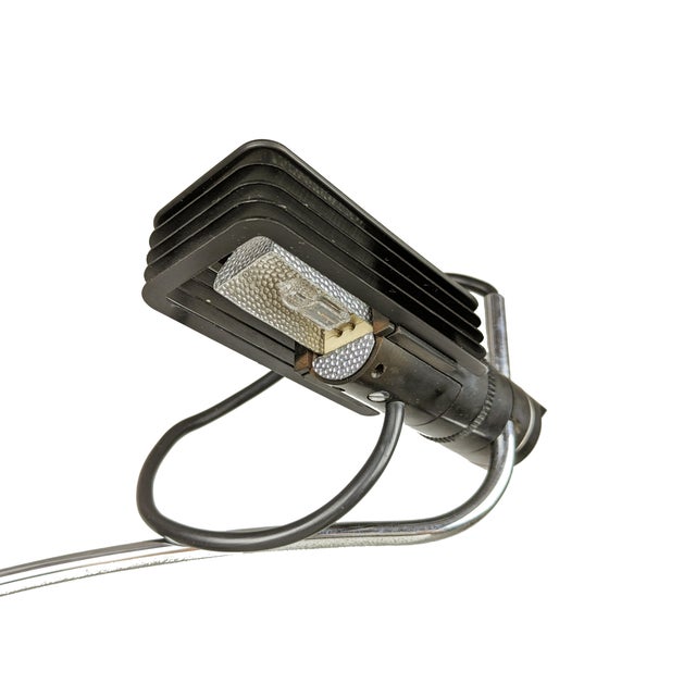 1970s Alogena Adjustable Table Lamp in Black Plastic and Chrome Plated Metal by B. Gecchelin for Oluce, 1970s For Sale - Image 5 of 12