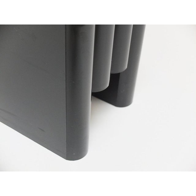 Black Magazine Holder by Giotto Stoppino for Kartell, 1970s For Sale - Image 5 of 10