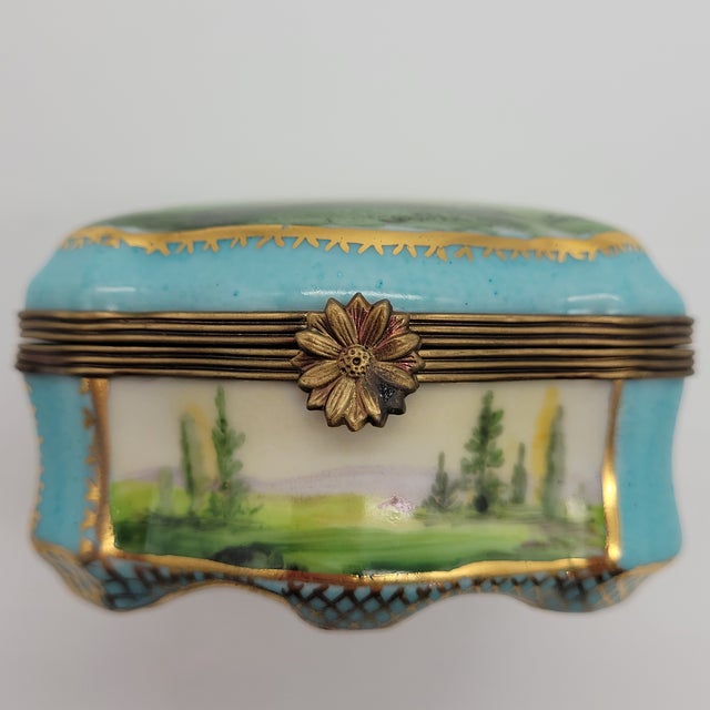 French Antique Hand Painted Limoges Porcelain Trinket Box in Robin’s Egg Blue, Green & White For Sale - Image 3 of 9