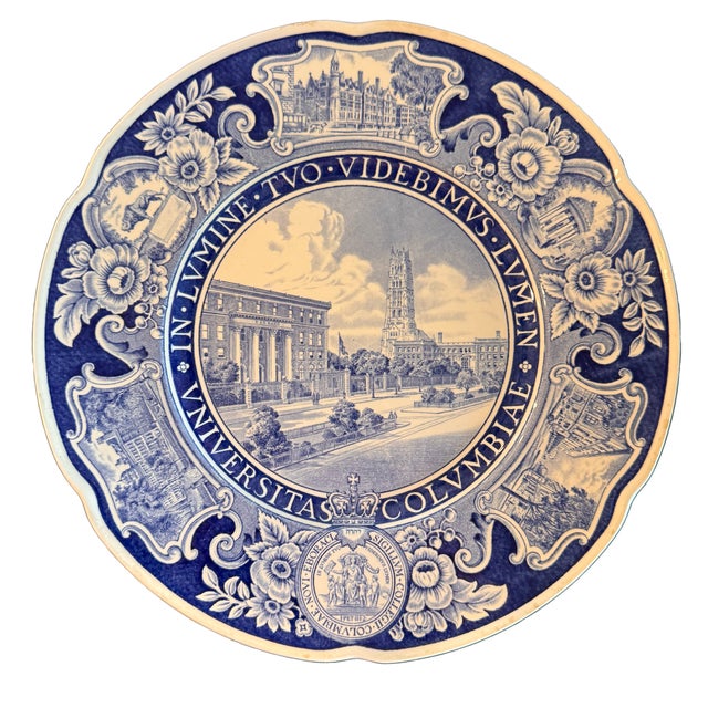 1930's Wedgwood Columbia University Transferware Dinner Plates- Set of 3 For Sale In Providence - Image 6 of 7