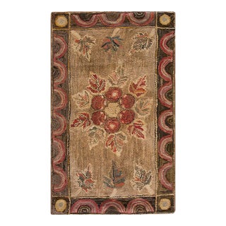 1900s Brown Floral Antique Fan Arc Border American Folk Art Hooked Small Rug For Sale