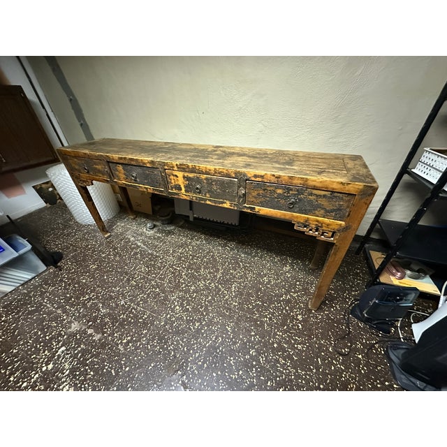 Brown Middle Qing Dynasty Locust Wood Console Table, China via Golden Triangle Chicago For Sale - Image 8 of 8