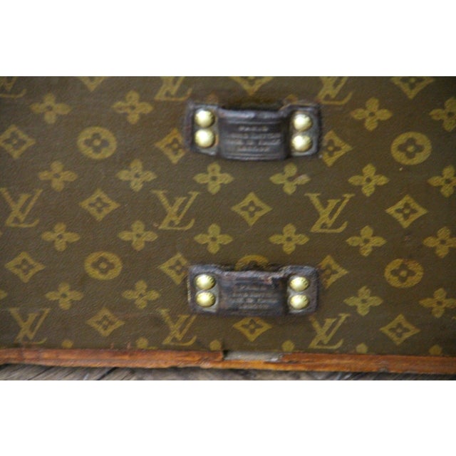 Vintage Shoe Trunk by Louis Vuitton, 1920s For Sale - Image 3 of 18
