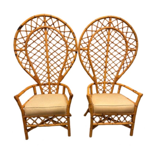 This is direct from the design district in Miami, incredibly rare extra large balloon chairs, simply stunning looking no...