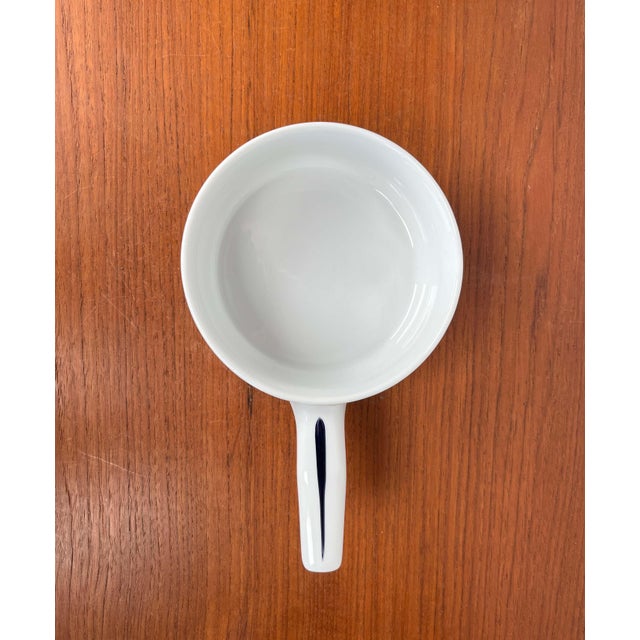 Rörstrand Mid-Century Modern Swedish Silja Series Bowl with Handle by Marianne Westman for Rörstrand, 1960s For Sale - Image 4 of 16