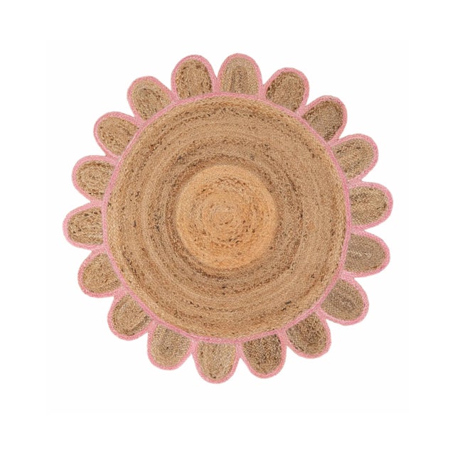 Light Pink Round Jute Scallop Rug - 4'x4' For Sale - Image 10 of 10