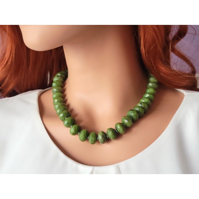 Contemporary Canadian Nephrite Jade Necklace 19", With Unique Natural Herbarium Silver Clasp For Sale - Image 3 of 6