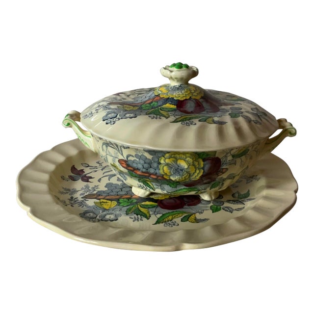 Exceptional Royal Doulton "Kirkwood" Pattern Game Pie Dish & Chop Plate Set, C. 1930 For Sale