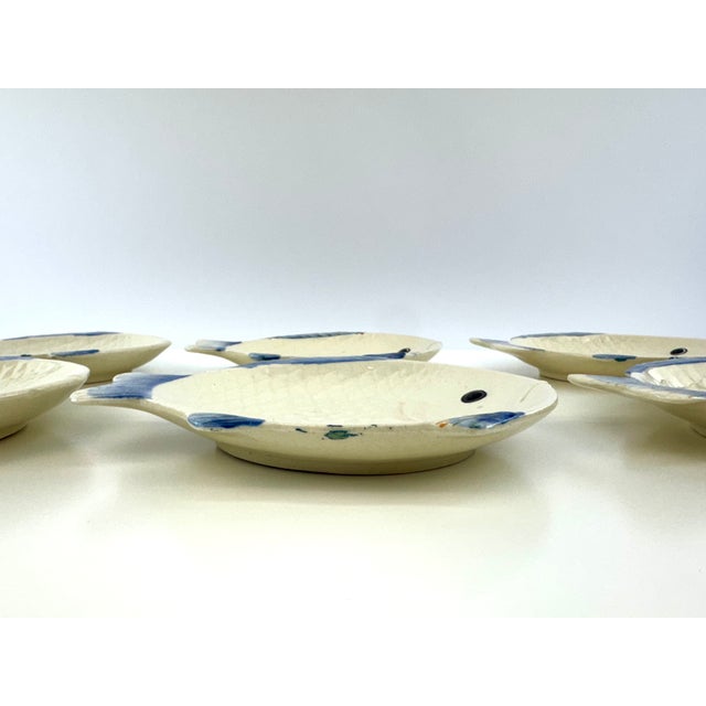 Vintage Japanese Hand-Painted Ceramic Fish Plates & Serving Platter – Set of 7 For Sale - Image 10 of 12