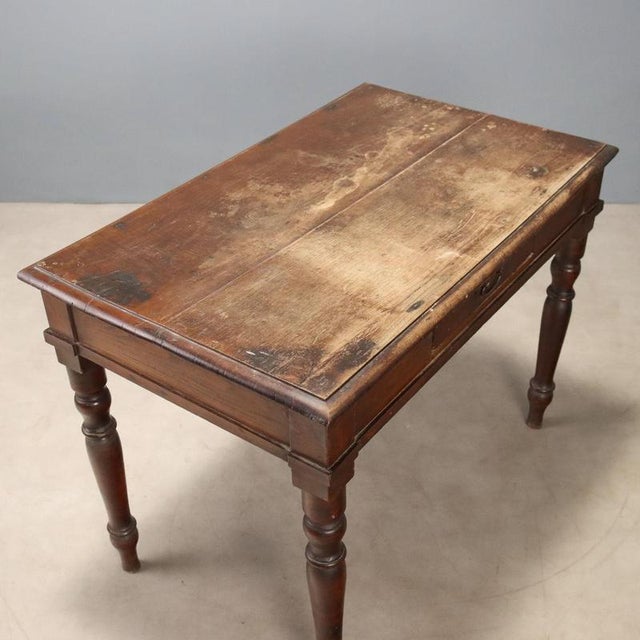 19th Century Walnut Writing Desk with Turned Legs, Italy For Sale - Image 8 of 10
