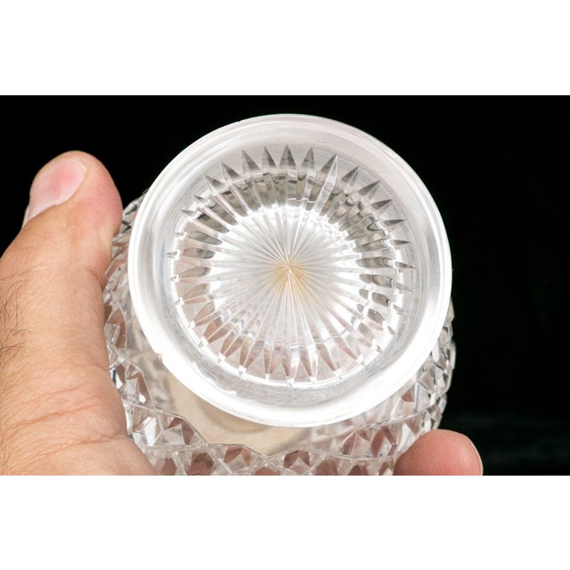 Victorian John Grinsell and Sons Sterling Silver Mounted Crystal Scent Bottle For Sale In Portland, ME - Image 6 of 7