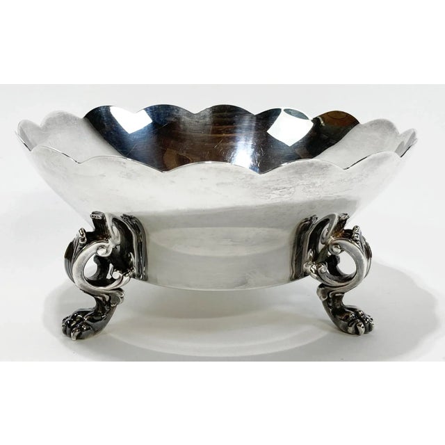 Vintage sterling bowl made by American silver manufacturer Reed and Barton. Bowl has a classic form and features a fluted...