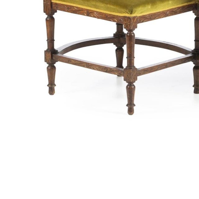 19th Century Loveseat in Walnut For Sale - Image 3 of 6