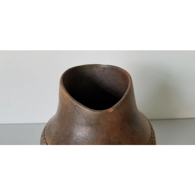 Brown Vintage Native American-Style Art Pottery Vase For Sale - Image 8 of 10