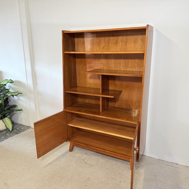 Vintage Bookcase in High-Gloss Walnut from Bilea, 1965 For Sale - Image 4 of 15