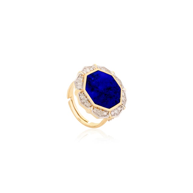 Contemporary Lapis Lazuli Cocktail Ring With Diamonds Size 6.5 in 14k Yellow Gold For Sale - Image 3 of 10