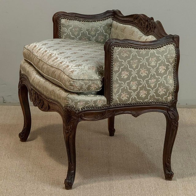 19th Century French Louis XV Walnut Vanity Armchair For Sale - Image 12 of 18
