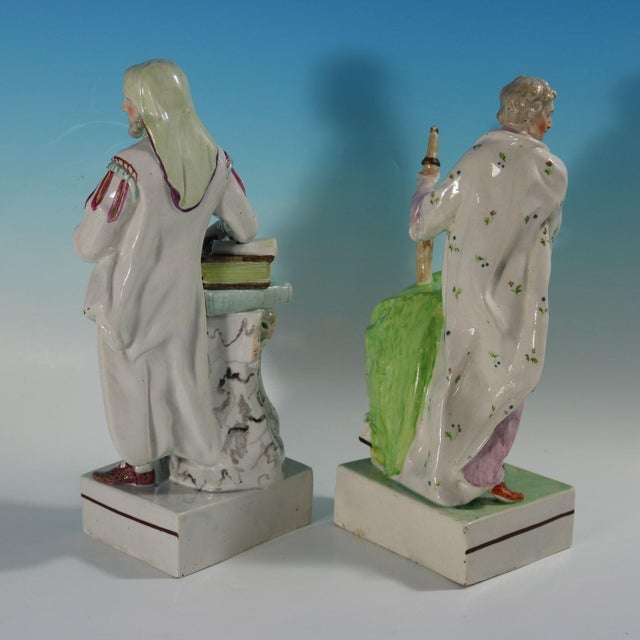 Pair Ralph Wood Staffordshire Pearlware Figures Chaucer & Newton For Sale - Image 4 of 18