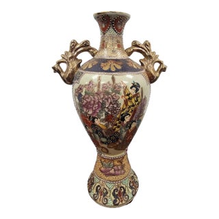 19th Century Japanese Meiji Satsuna Enameled Porcelain Vase For Sale