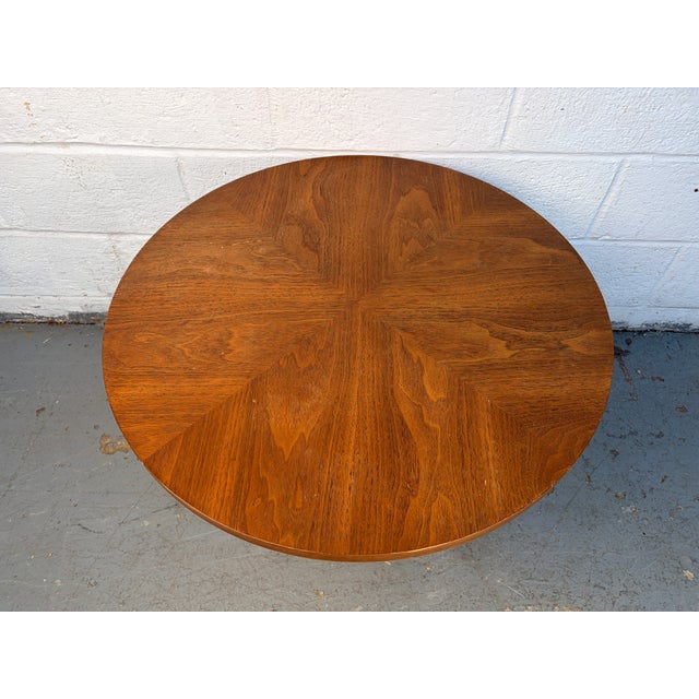 Brutalist Mid-Century Round Walnut Side Table Attributed to Broyhill Brasilia For Sale - Image 10 of 14