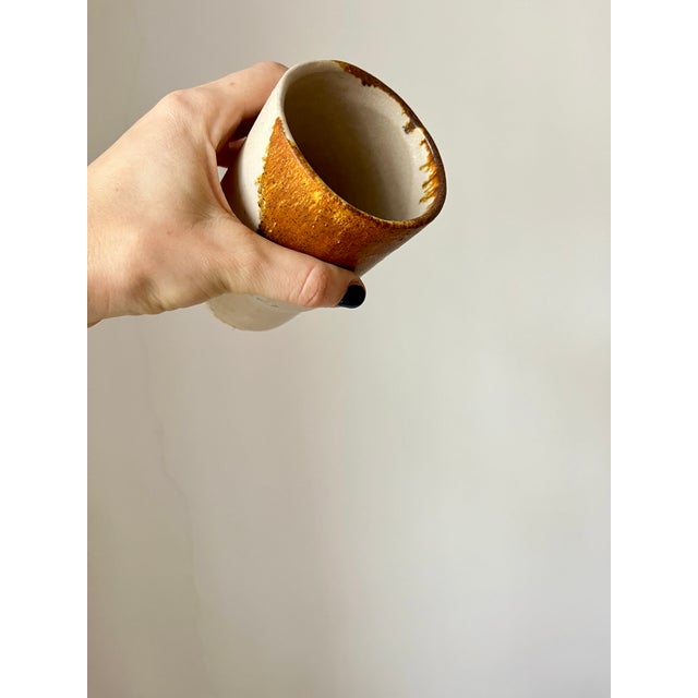 Mid-Century Modernist Studio Pottery Drip Glaze Ceramic Cups and Pitcher, 1960s, Set of 7 For Sale - Image 4 of 12