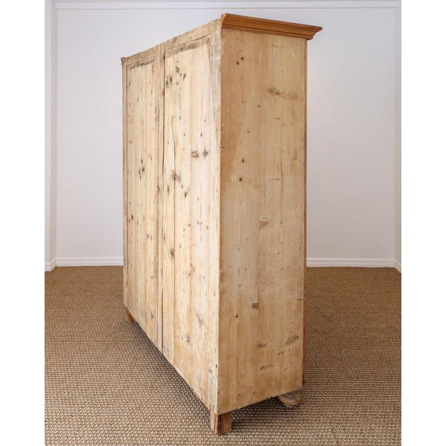 Antique English Pine Glazed Cabinet With Drawers - Circa 1860 For Sale In Orlando - Image 6 of 18