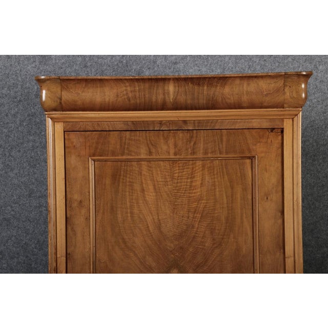 Small Biedermeier Cabinet, 1840 For Sale - Image 16 of 18