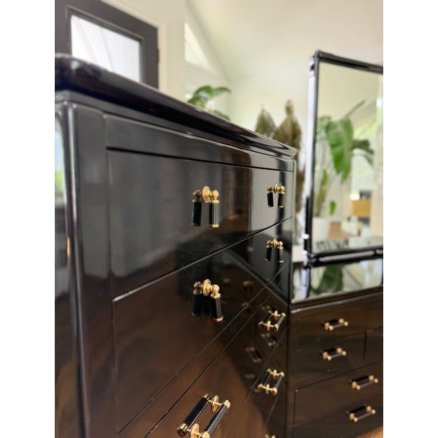 Black Vintage Lane Black Lacquer Hollywood Regency Queen Bedroom Suite With Matching Cedar Chest For Sale - Image 8 of 16