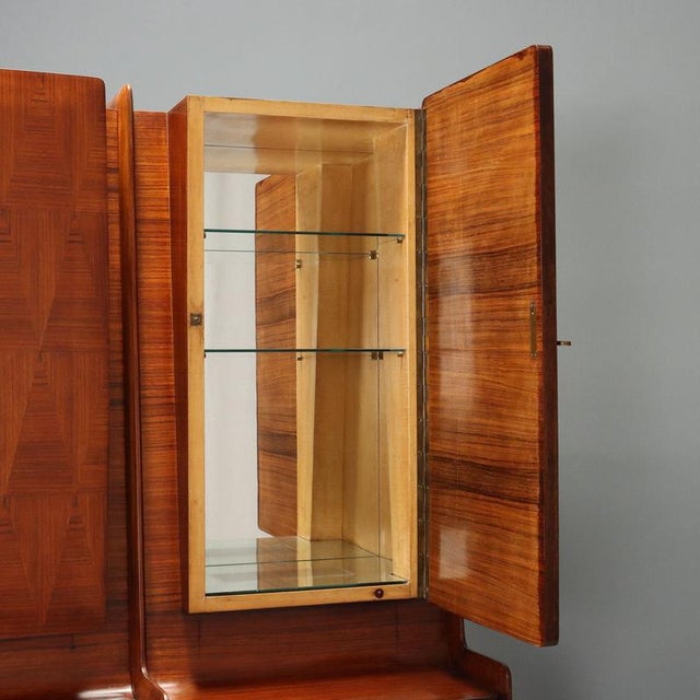Wood Italian Cabinet in Refined Veneer and Glass, 1950s For Sale - Image 7 of 11