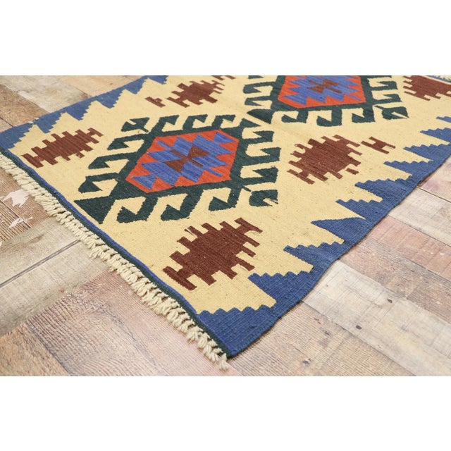 Vintage Persian Shiraz Kilim Rug - 02'02 X 03'07 For Sale In Dallas - Image 6 of 9